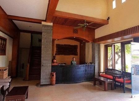 Bali Matahari Hotel Kuta Lombok Esterno foto
